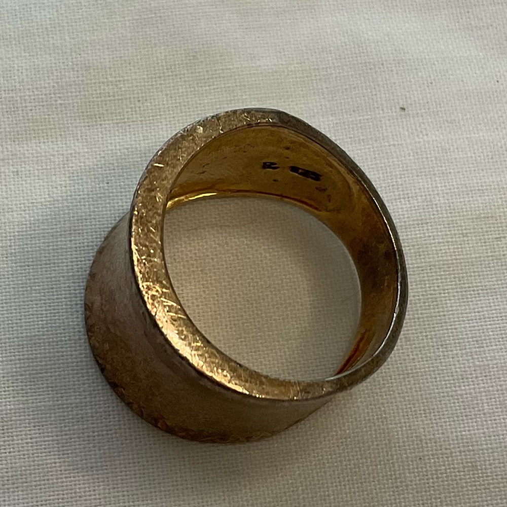 Ring Size Approx 6.25 - Picture 4 of 7